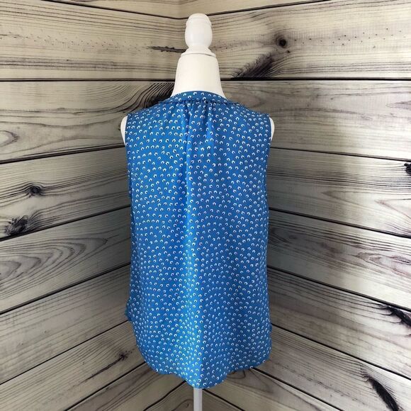 Banana Republic Blue Patterned Button Down Tank - Picture 5 of 9
